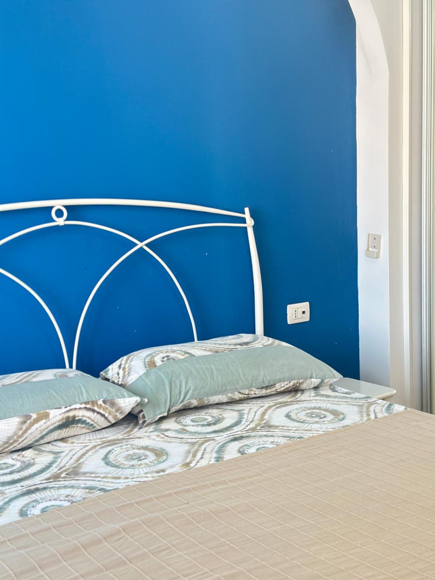 Design Sea View Apartment Саранда Экстерьер фото